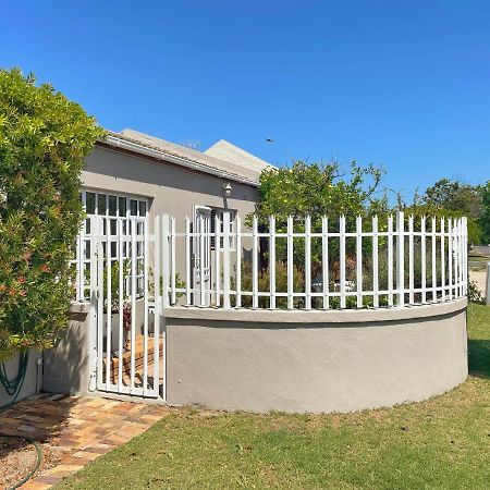 Lemon Tree Cottage Edgemead Exterior photo