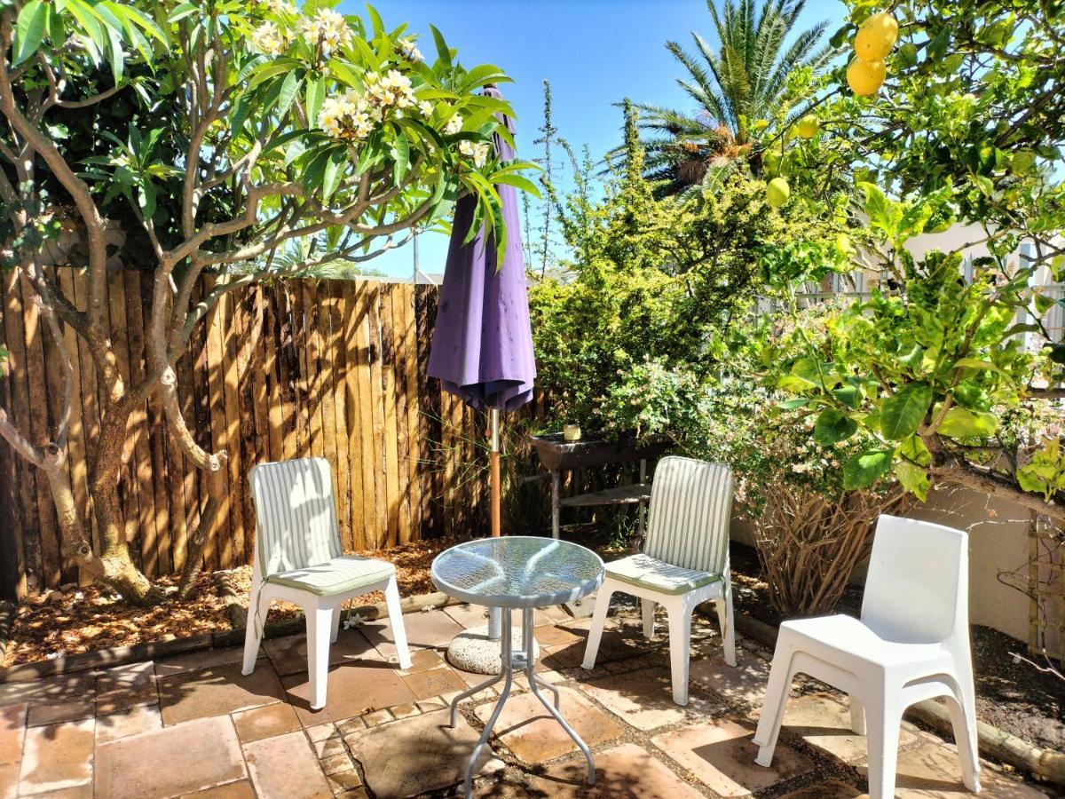 Lemon Tree Cottage Edgemead Exterior photo